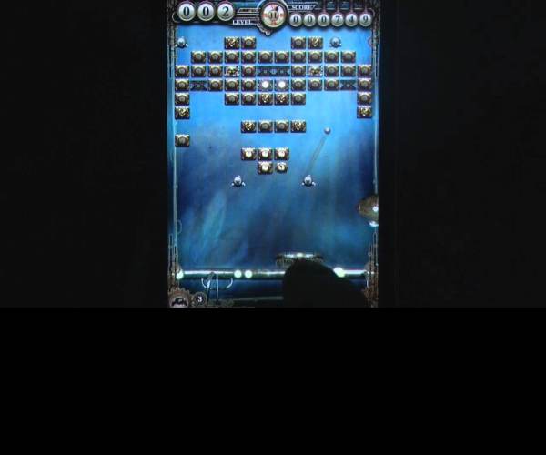 ArkanoArena (iPad)