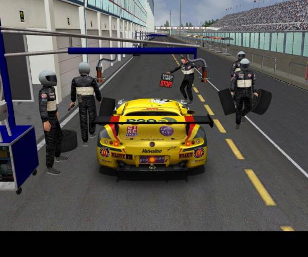 GTR - FIA GT Racing Game