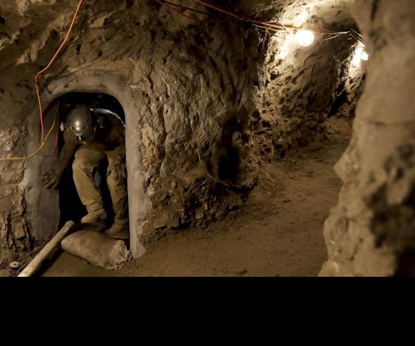 Tunnel Rats
