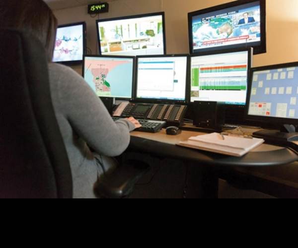911 Operator