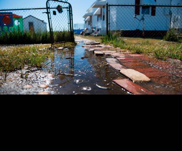 Sinking Island