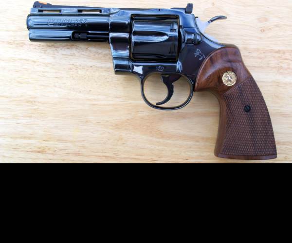 BLUE REVOLVER